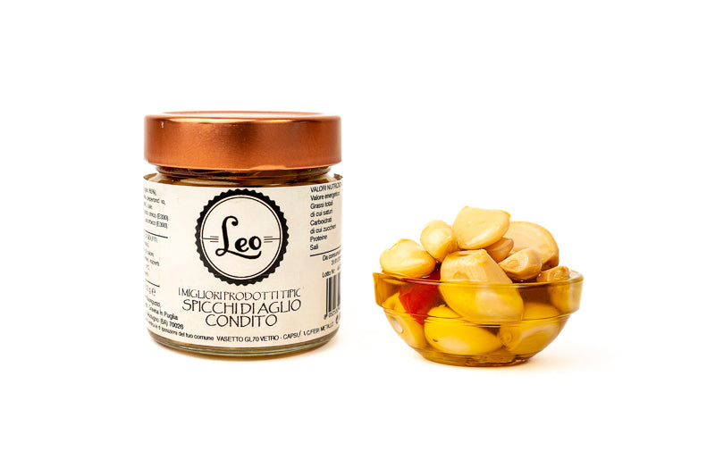 Spicchi di Aglio Condito in Olio Extravergine di Oliva